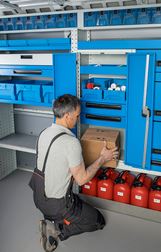 03_Armario para furgonetas con elementos horizontales distintos.jpg